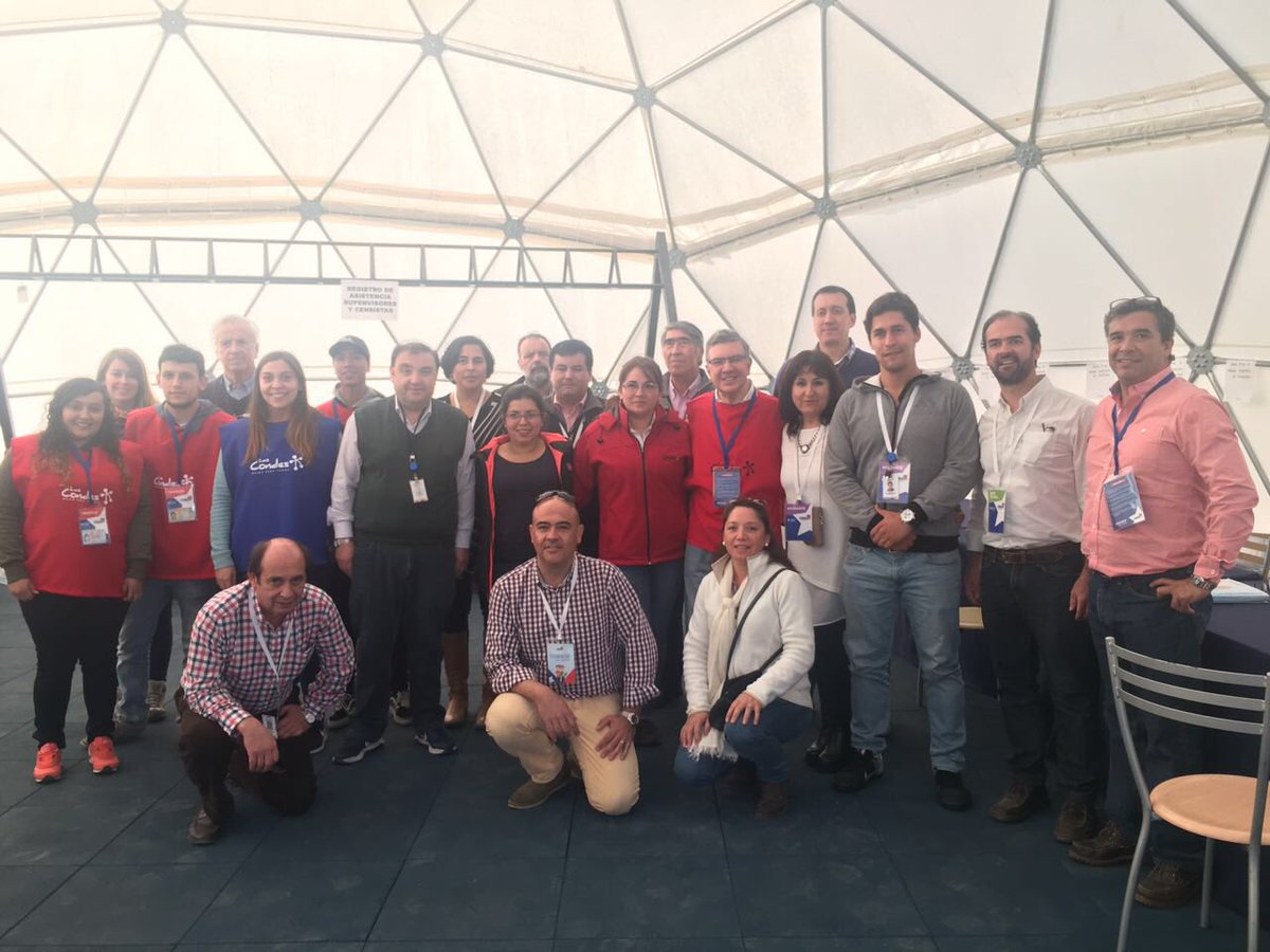 LavinJoaquin's tweet photo. Muy bien @UDD_cl se la jugaron con 500 censistas https://t.co/mKNbFN4DyV