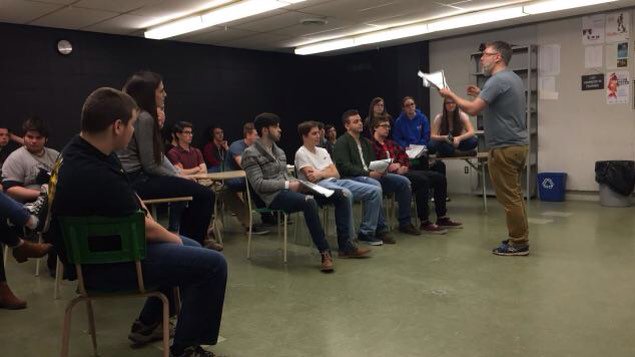 Entrevue Marc-O. Thibault/Spectacle réalisé avec les étudiants d'Iberville et de l'UQAT. ici.radio-canada.ca/nouvelle/10288…