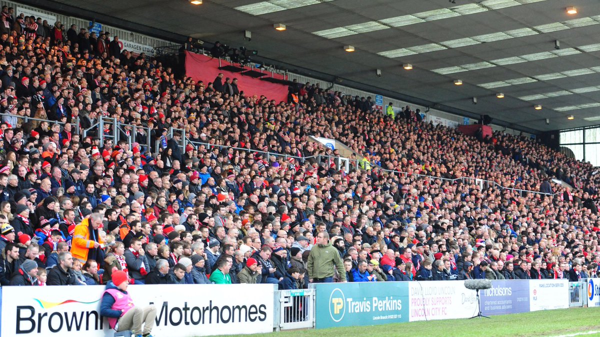 Vanarama Lincoln tweet media