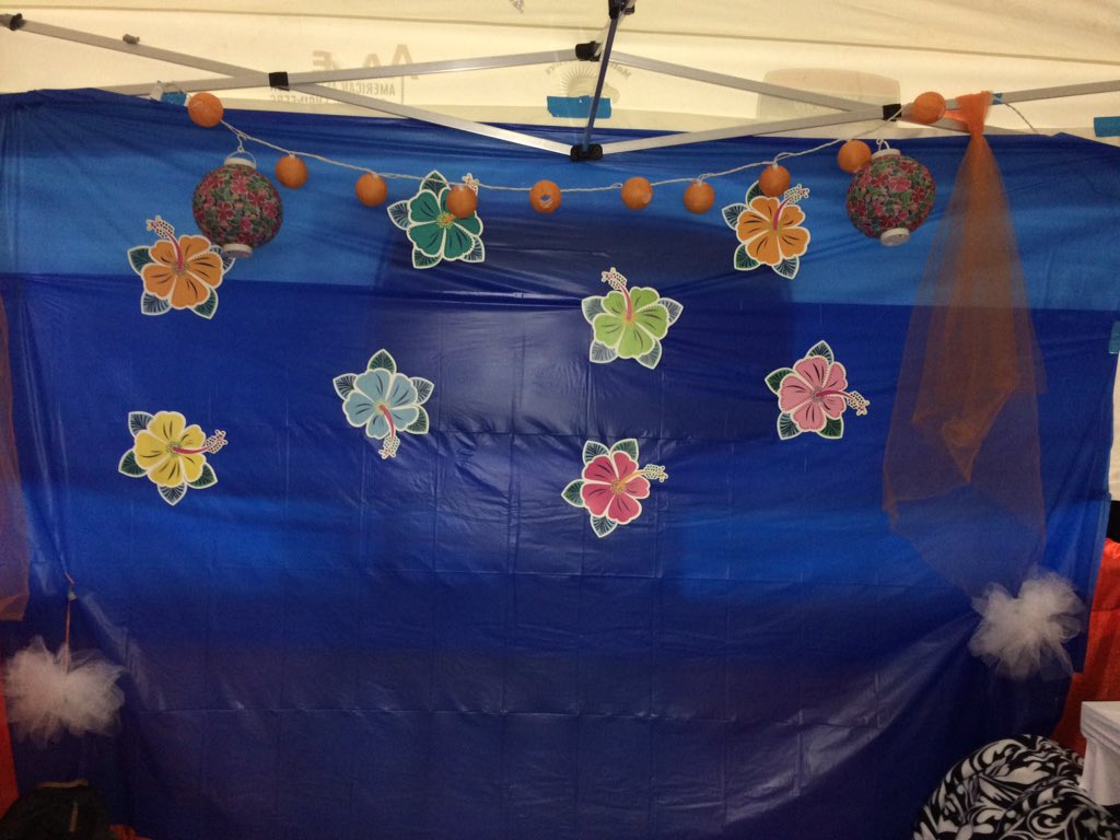 Getting our Photobooth ready! Be sure to stop by! #omgrobots #houston #firstworldchampionships