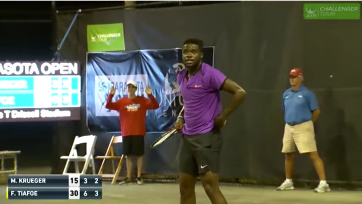 BleacherReport's tweet image. Tennis match interrupted by loud sex (NSFW)

🎥: ble.ac/2oLrqgF