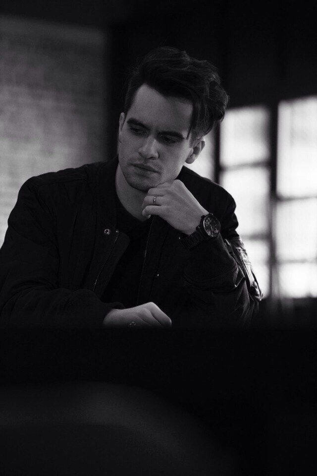 ev_linaaa's tweet image. #ФайнисФолловитКаждого 
Мама : Доча, почему ты не хочешь замуж?
Я : ДА ПОТОМУ ЧТО НИКТО ИЗ НИХ МЕНЯ ЗАМУЖ НЕ ВОЗЬМЕТ