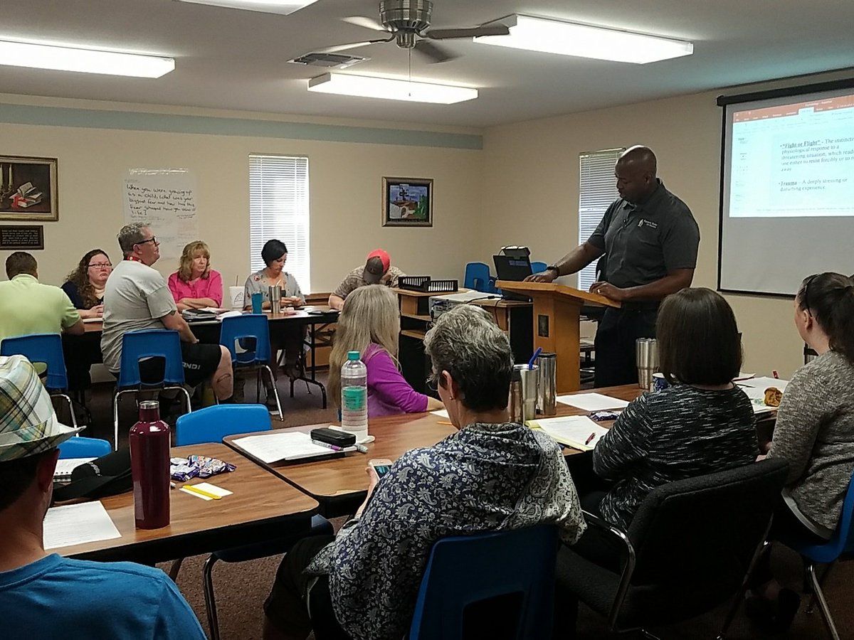 FostersHome1960's tweet image. #traumainformedcare training this morning at Fosters Home #thesanctuarymodel #fostercare