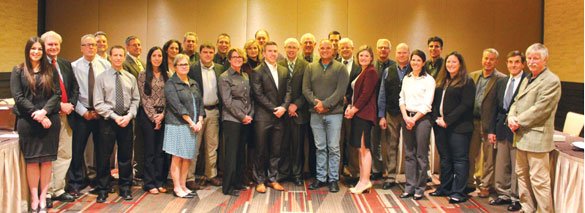 SparklineScore's tweet image. Do you think veterinary practice mergers are the new way of doing business? bit.ly/2loMEO6