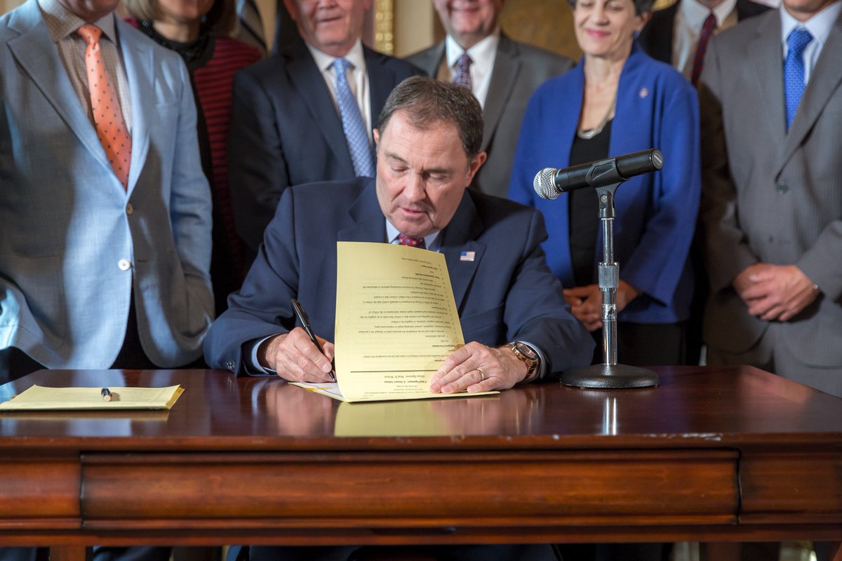 UtahDEQ's tweet photo. Because most of #Utah's bad #AirQuality is from autos, #Tier3Fuel will uniquely benefit our region. More pics from yesterday's bill signing. https://t.co/RmFi4ycJMQ