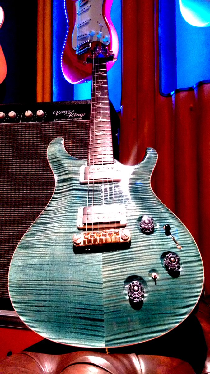 myscustomshop's tweet photo. #PRS #P22 #tentop https://t.co/4fhqUuEDfS