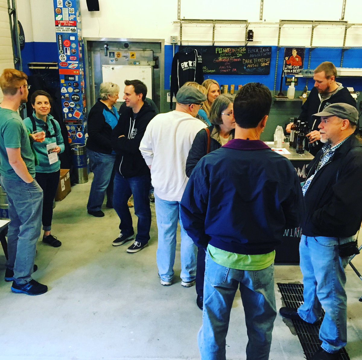 BrokenClockbrew's tweet photo. Investor Info Session Tonight! Come try our beer, meet our people, and see our space! 6-8 PM 🍺#mnvest #mnbeer #iambrokenclock https://t.co/2PDjJrERJF