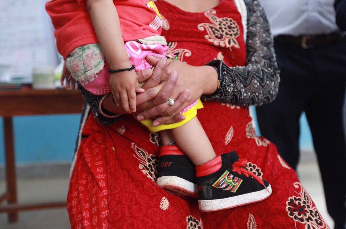 UN_Nepal's tweet photo. #UNExeBoard interacts with health workers trained to screen & follow up #malnourished children following #Nepalquake. #EBVisitNepal https://t.co/X7EagJPbir