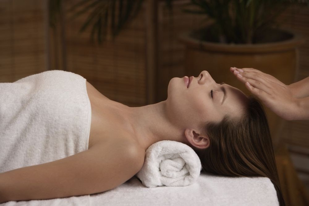 MundoTips's tweet photo. #Mundotips Can Reiki and Gem Therapy heal skin conditions? https://t.co/TSdA6ZeLAP #Cosmetics https://t.co/0lRqirZI6c