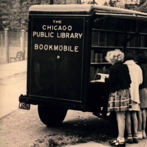 ReadingRelated's tweet photo. Historical Bookmobiles https://t.co/Tj6DmfJCKp