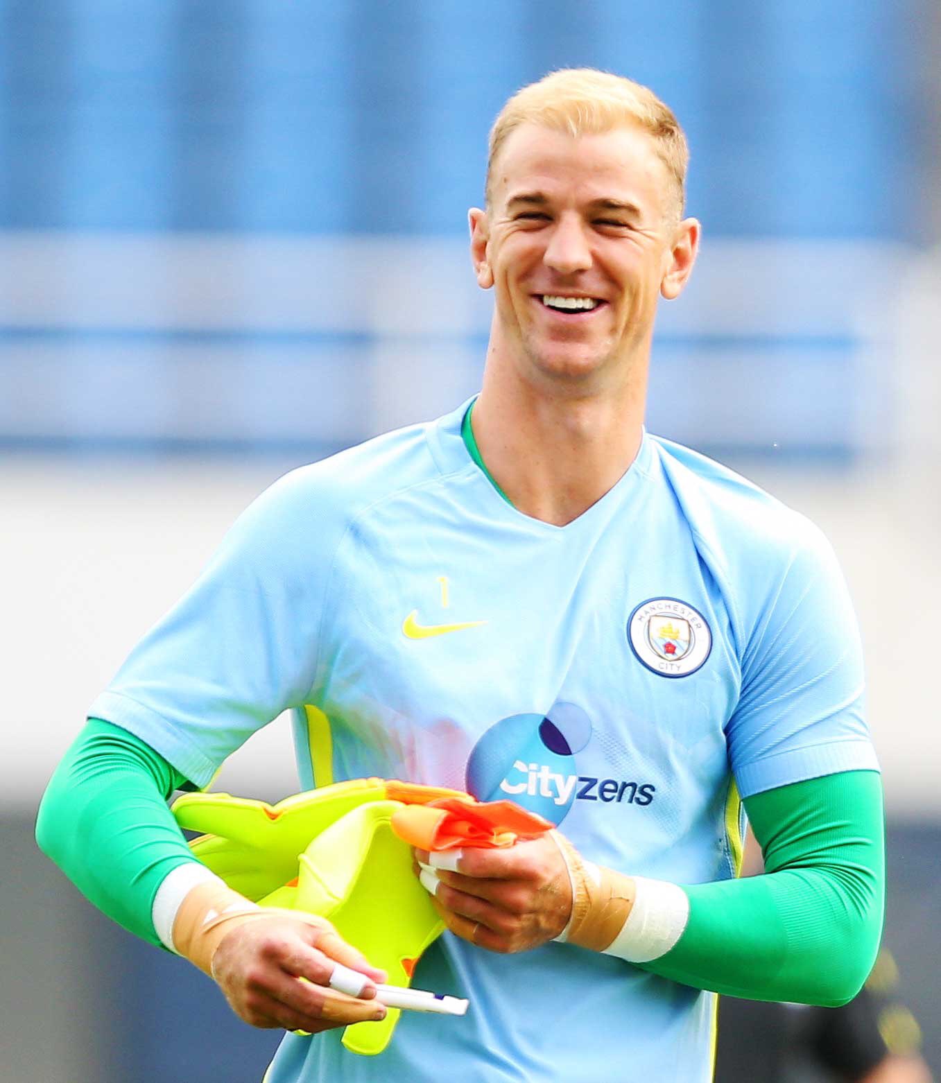 Happy 30th birthday, Joe Hart! 