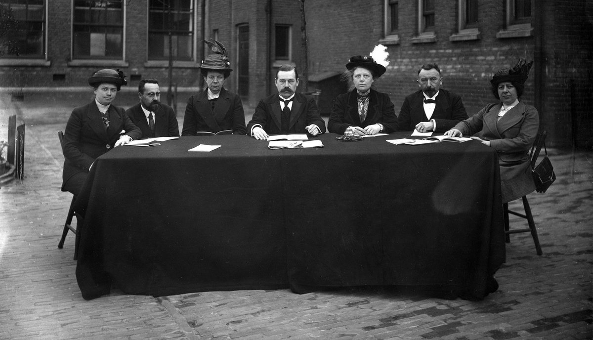 Hoe de onderwijsinspectie zélf bijdroeg aan de verslechtering van het onderwijs buff.ly/2oOHLj3