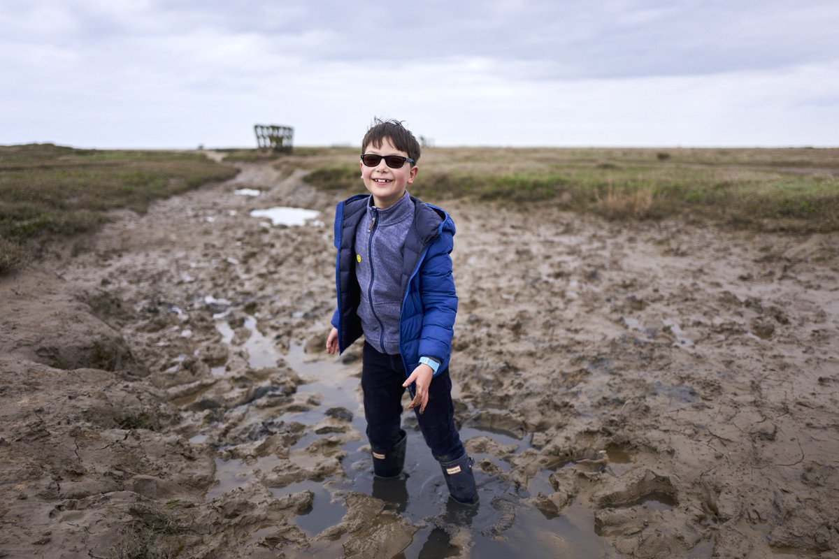 mischaphoto's tweet photo. @HunterBoots stuck in the muck, my son in his Hunters last week on the North Norfolk Coast. https://t.co/cmJRfEK1SX