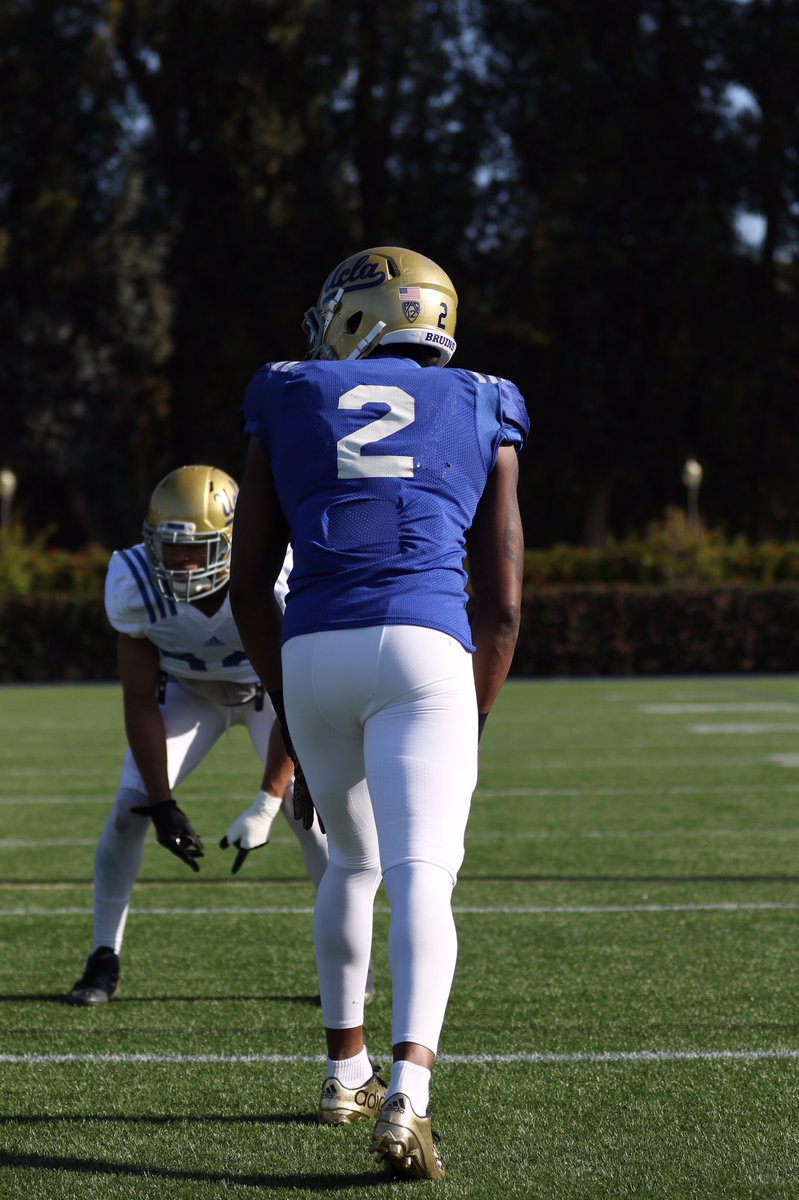 UCLAFootball's tweet photo. Practice 9

#GoBruins | #SpringBall https://t.co/buSVxWTKh3
