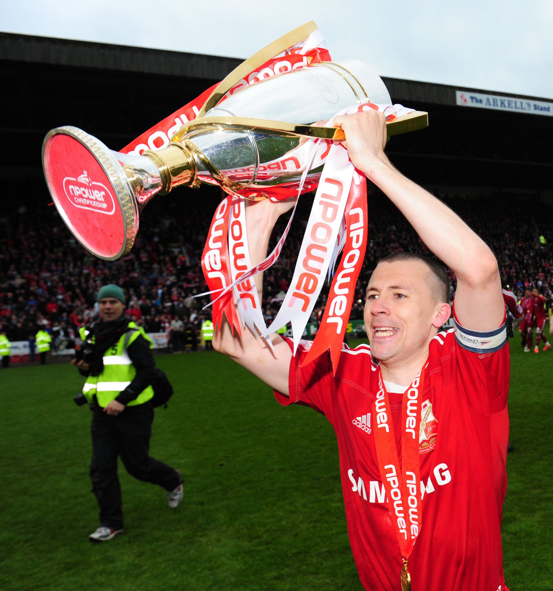 Happy Birthday to former Town Skipper, Paul Caddis! We hope you\ve had a great day!      