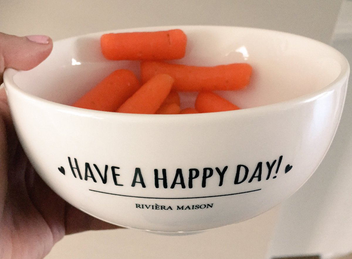 Mijn uitdaging: Goodbye snoep Hello worteltjes🐰😂#hkmfit #hkmacademy <a href="/DeniseDkastanja/">Denise kastanja </a> <a href="/cb032d43e9bd4a3/">Marian Hoogervorst</a> #aslongasittakes #mood #HealthyEating