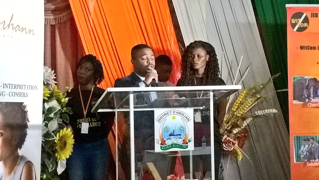 WITCOM1's tweet photo. Allocution du très excellent MIKE MEL AKPA.
#FinaleWitcom https://t.co/2g7l3dnXKi