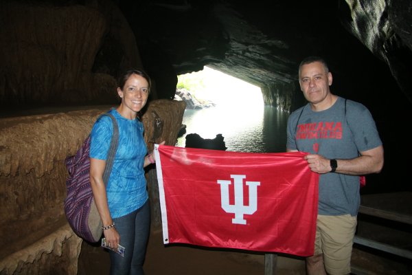 Dr. Bill Ramos of @IURPTS <a href="/IUSPH/">しまむらみねり</a> sightseeing in Quang Binh - before meetings on drowning prevention. #IUday #RaiseTheFlag <a href="/PhongNhaTourism/">Phong Nha Tourism</a>