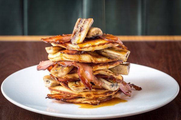 ZumeSpot's tweet photo. #instafood #foodie #lafoodie #nom #foodporn #foodies #food #dtla #losangeles #breakfast #pancakes  #bacon #yummy #instagood #eatLA  #lafood https://t.co/XWBH3cLfVR