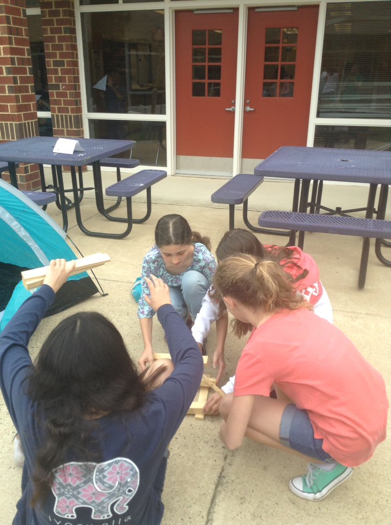 RBMS_PE's tweet photo. PE classes experiencing Outdoor Education @RBMS_Official @LCPSHPE https://t.co/cHrS3x1ssD