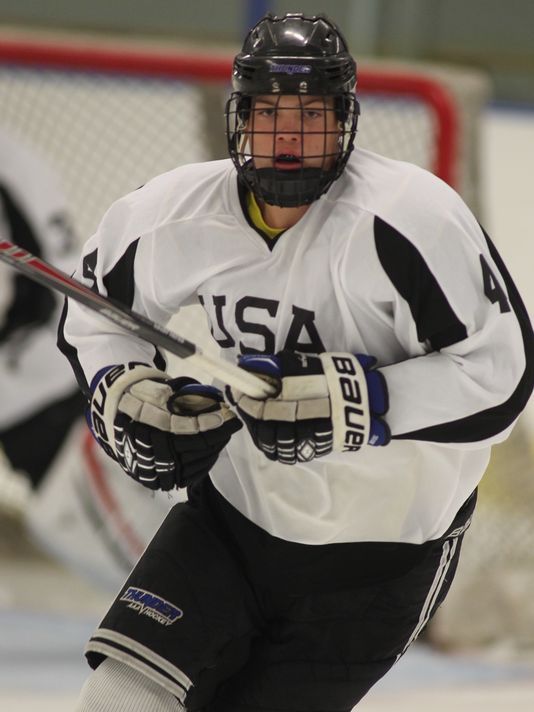 WiscWindigo's tweet image. TENDER REPORT: Read more about #MNMagicians 2017-18 tender and Honeybaked U16 defenseman Ben Schultheis: magicianshockey.com/magicians-sign…