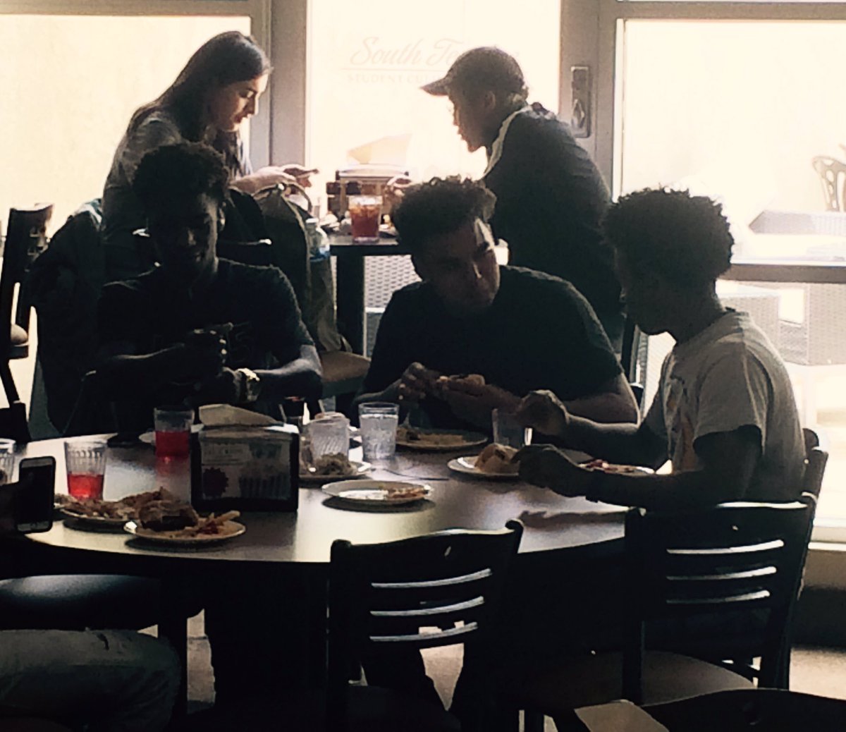 MrsChrissyYoung's tweet photo. Lunch time at KSU dining hall @Wheeler_High @davehchurch @_WHSPrincipal https://t.co/mwAloZ06FQ