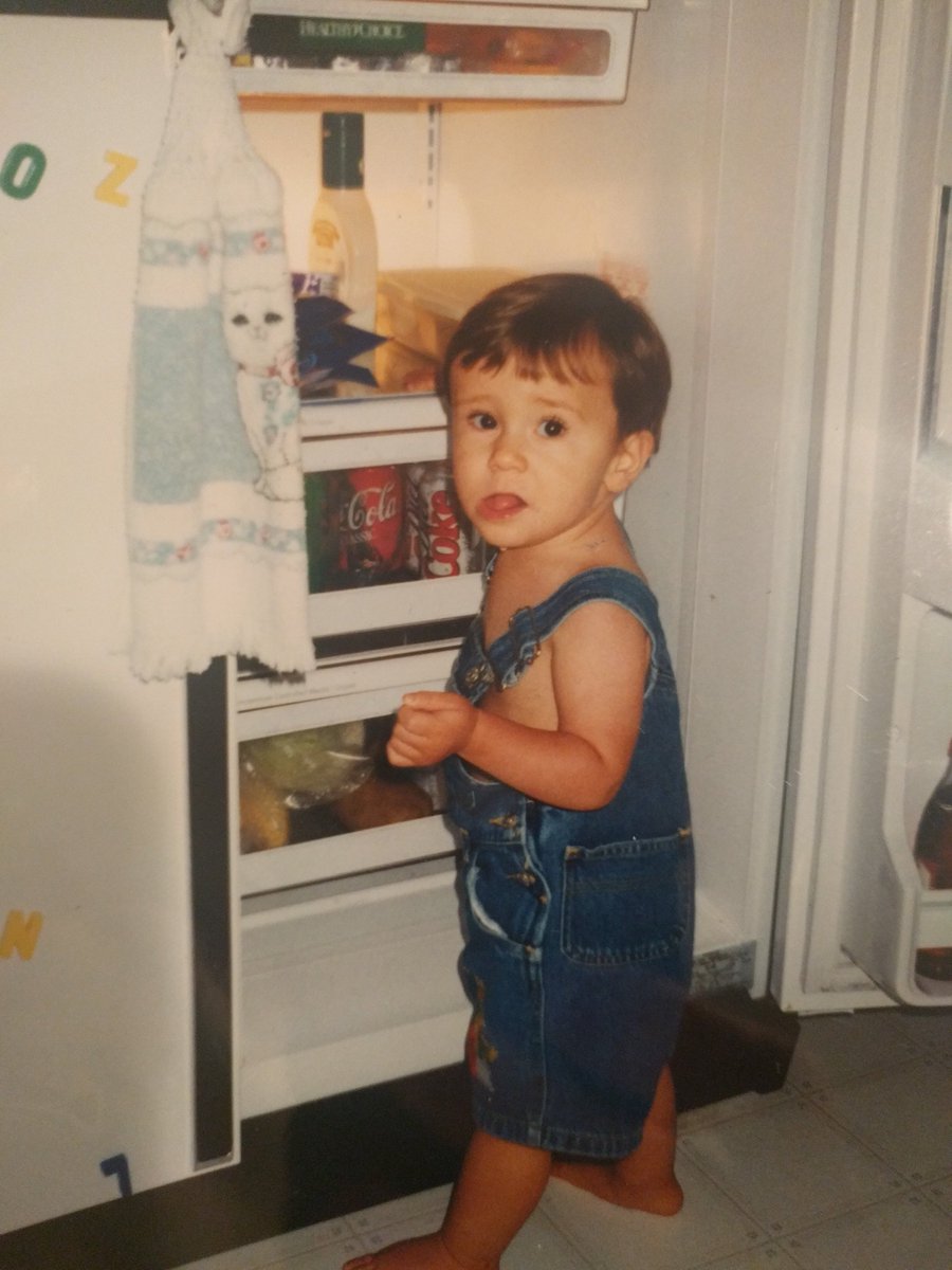PhiSignificant's tweet photo. look how adorable Brandon Spalding was as a baby! RT if you think he should win our #BestBabypic competition! https://t.co/sSbrYw6WNQ