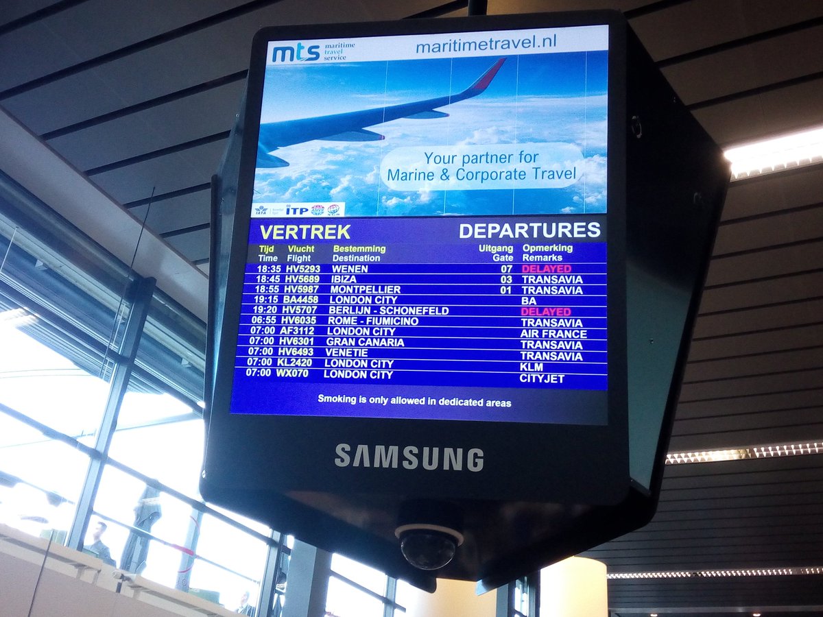 Bad start to my #Superbooth17 trip. Lots of time to run through time lines to spot stuff to check out tomorrow!