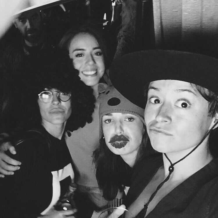 best of aos cast tweet media