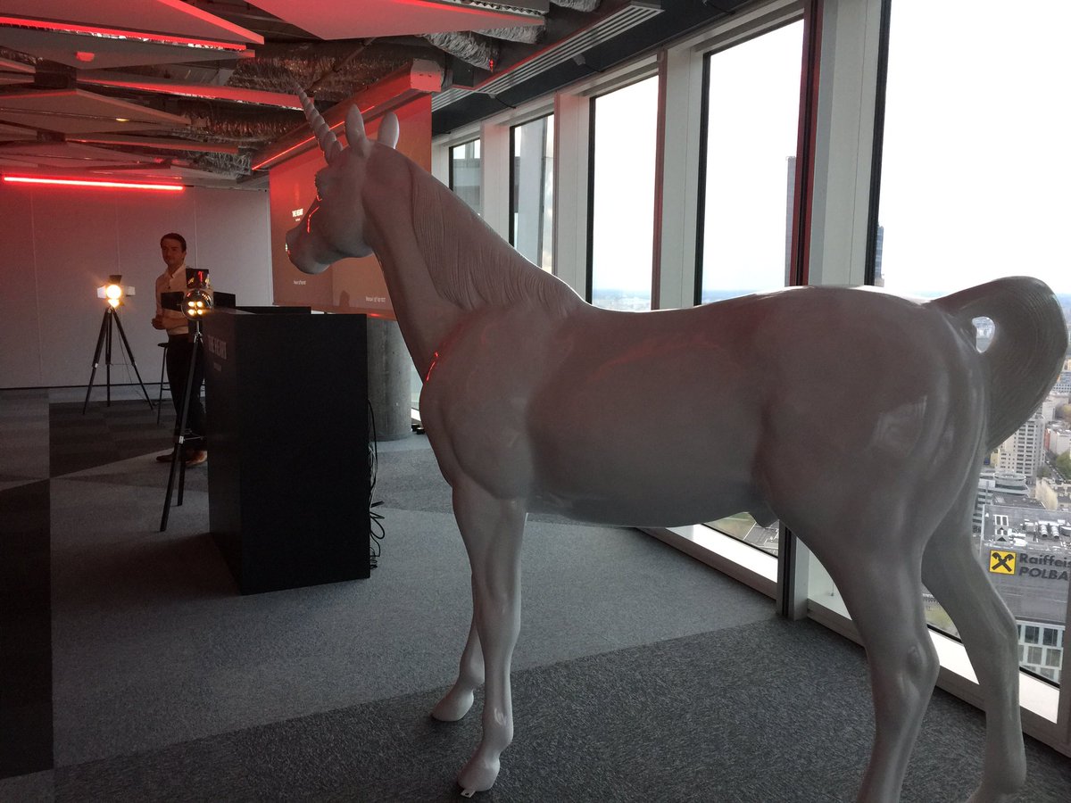 jeremybasset's tweet image. Excited to be in Warsaw, joining @TheHeartWarsaw for three days of corporate-startup collaborations #unicornfactory