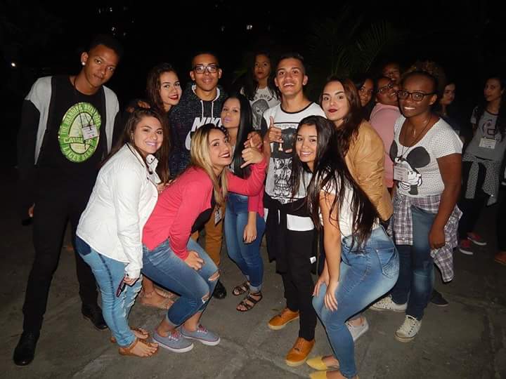viannaaju's tweet photo. E a saudade faz doer πΆ
#Retiro #Voltapfrv #Prasempremeus https://t.co/gRj7WW3eJc