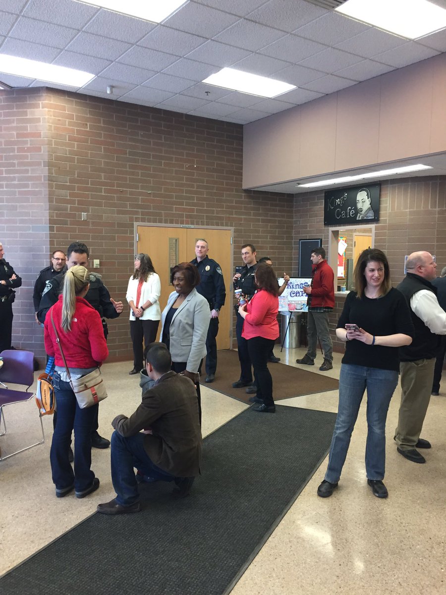King Tech High School (@kths_flash) on Twitter photo Coffee with Cops day at KCC this morning! Coffee with Cops day at KCC this morning!
