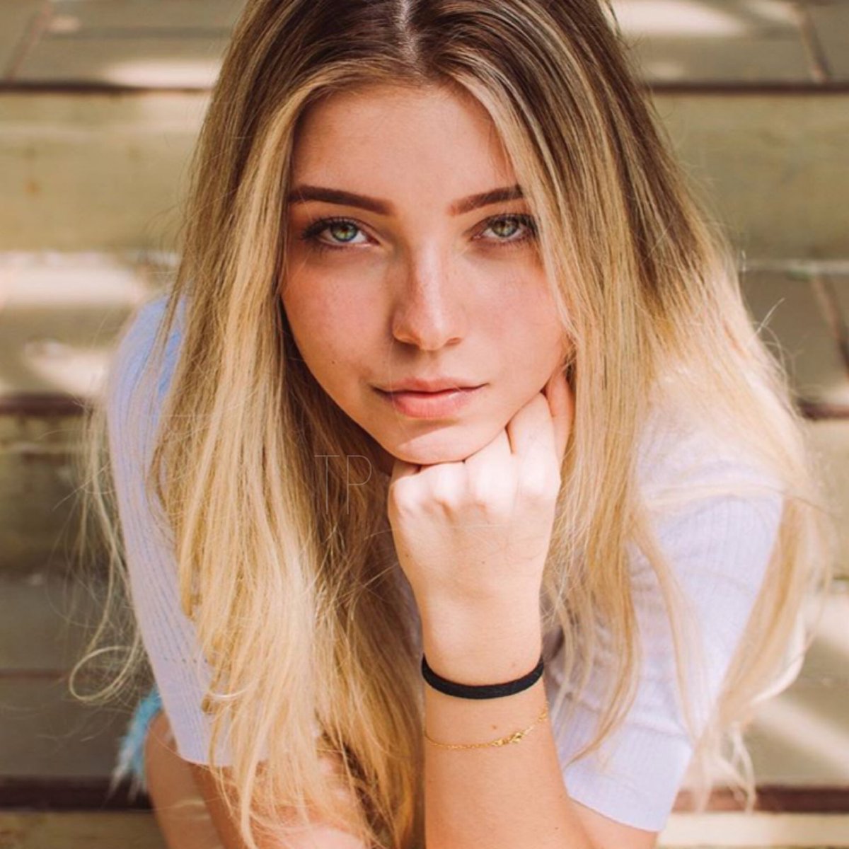 tropicagirl's tweet image. 2x2 🌻