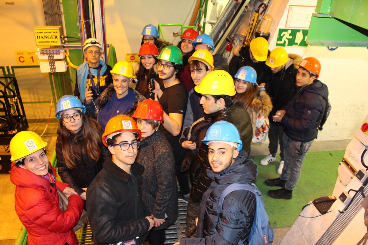 ALICEexperiment's tweet photo. High school students at #CERN to build their own muon detectors for the #EEEproject.
https://t.co/gLDWww6u2T https://t.co/LB9ae82405