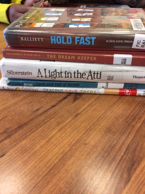 EastHillsMSLib's tweet photo. @EastHillsMSbasd @Mr_Glase pd 6 #bookspinepoetry #NationalPoetryMonth #basdproud https://t.co/wI1fzbgzdE