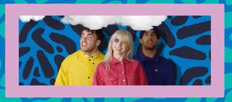 chihirolunar's tweet photo. Pero quรฉ clase d power rangers son estos? #parawhore #ParamoreIsBack #Paramore5 https://t.co/fAxAT9UUNb