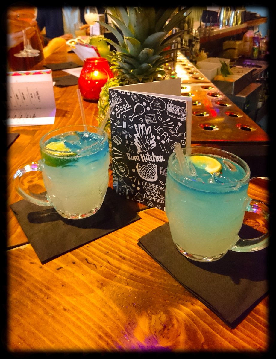 Rum Charlosa On Twitter Starting Tonite S Rumwiththemrs With A