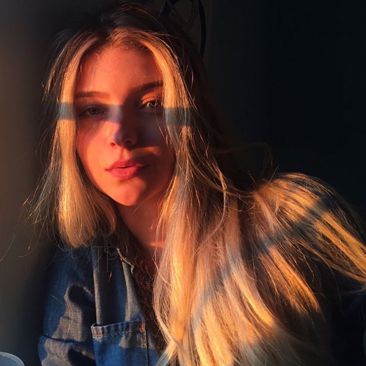 tropicagirl's tweet image. 