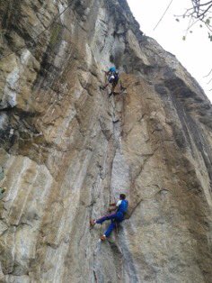AndesVenezuela's tweet photo. MRT @cantocuica: Roca La Aguada. Inรฉdito destino para amantes de la Escalada en #Comboco, municipio Urdaneta #Trujillo #CarreteraTrasandina https://t.co/C7wnVU1IV6