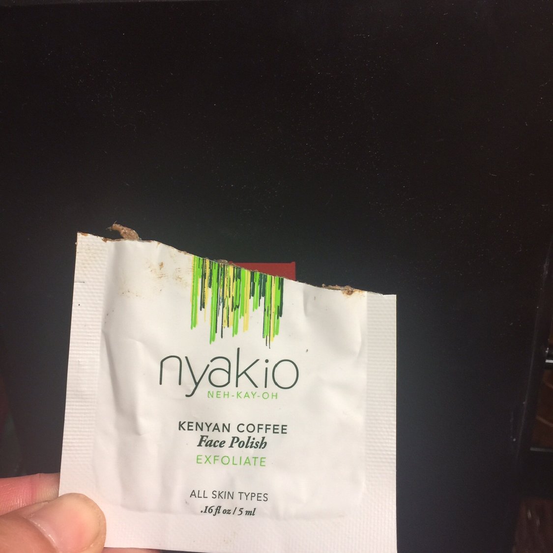 Izzy_Boy15's tweet photo. @NyakioBeauty #Sponsored #nyakiobeauty  loving my new coffee gave scrub!! https://t.co/ok7nKIZcIq