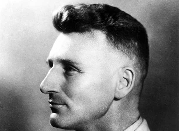 nzchinacouncil's tweet photo. Tomorrow marks the 90th anniversary of Rewi Alley's arrival in China #rewialley #nzchina @nzchinasociety @asianewzealand https://t.co/IaUPrquohF