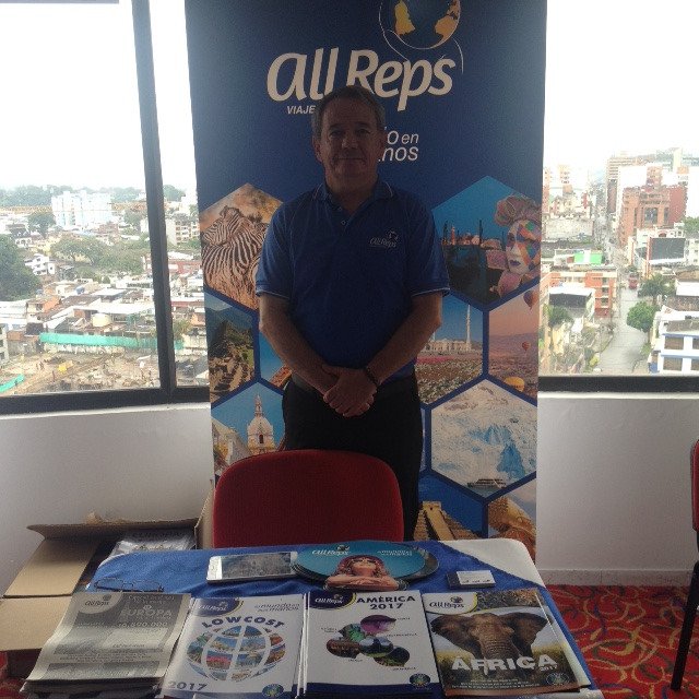 AllReps_'s tweet image. #PRESENTES | Rueda de Negocios de @AnatoNacional en Ibagué. VISÍTANOS y te contaremos de los beneficios únicos All Reps. 😎 🤓✈🗿