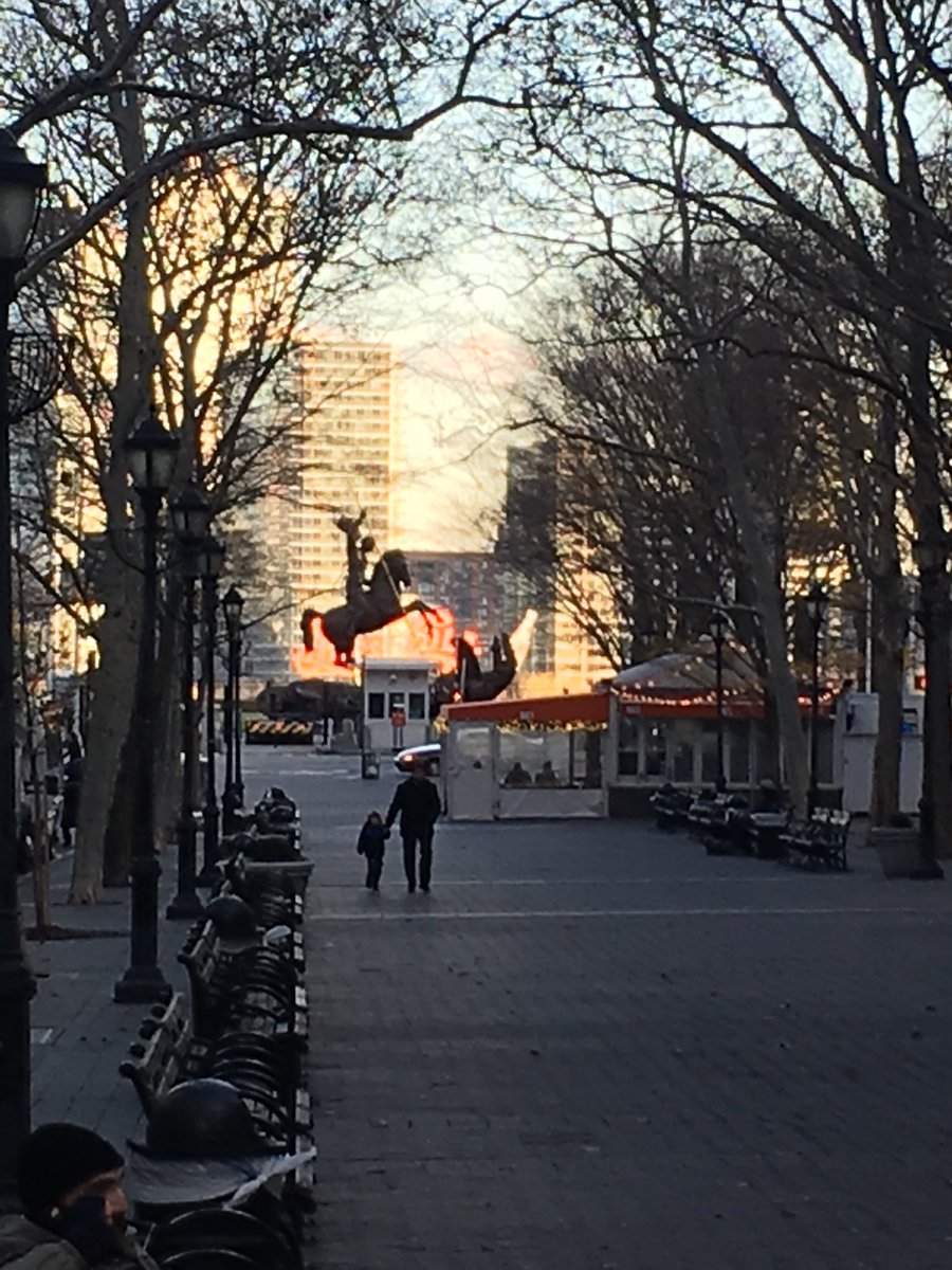 Holding Hands &amp; Slaying Dragons on the Streets of New York