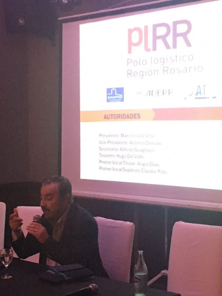 enapro's tweet photo. "La agenda de la competitivad tiene que tener medidas para las empresas y pymes" @MiP11 #PLRR https://t.co/fLaCbyZhoz