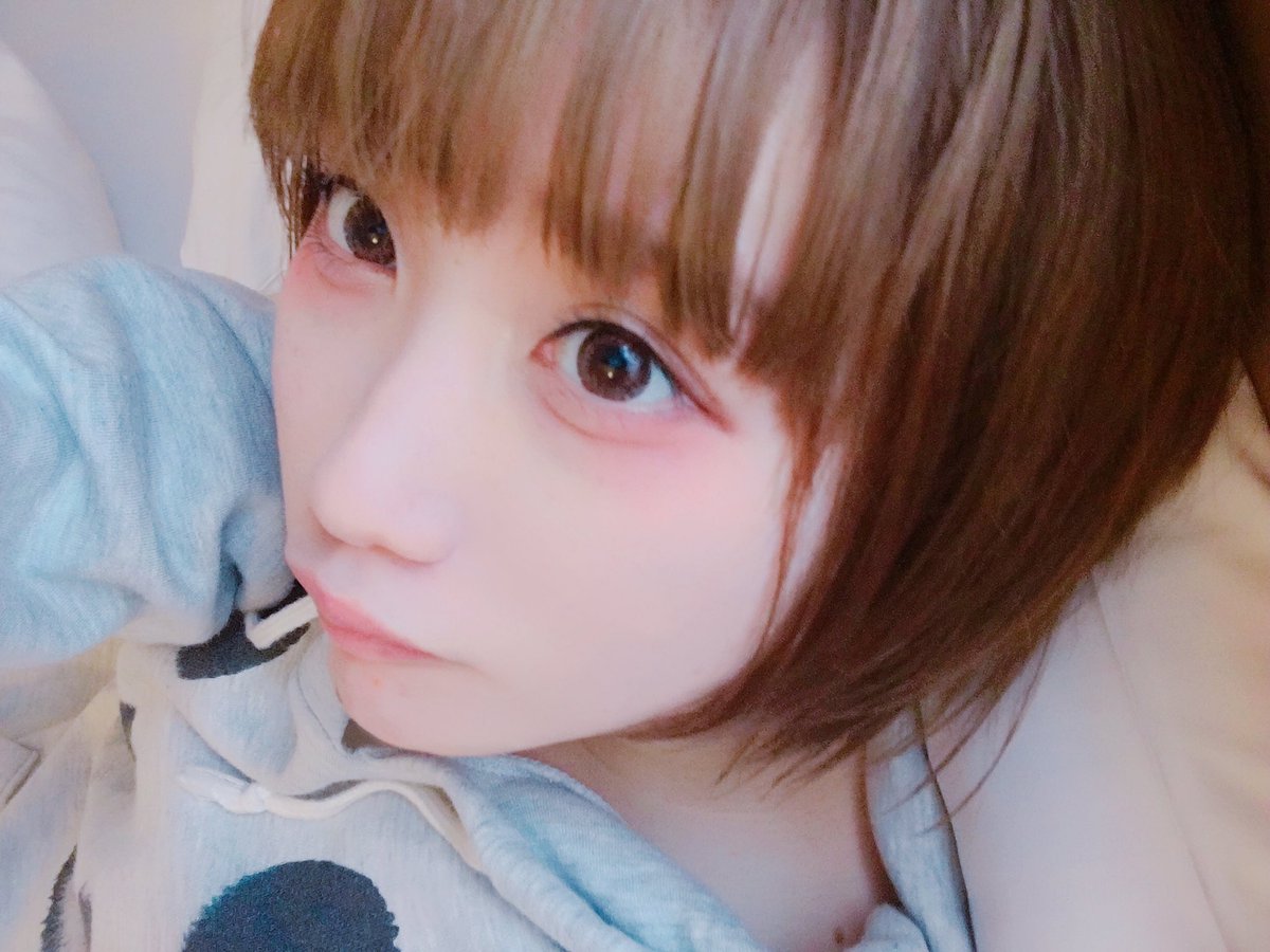 一十三四 ひとみ よつ 耳かきが好きすぎて 宿にある綿棒が憎い あなた優しすぎるのよ って面倒くさい彼女みたいな事思ってる