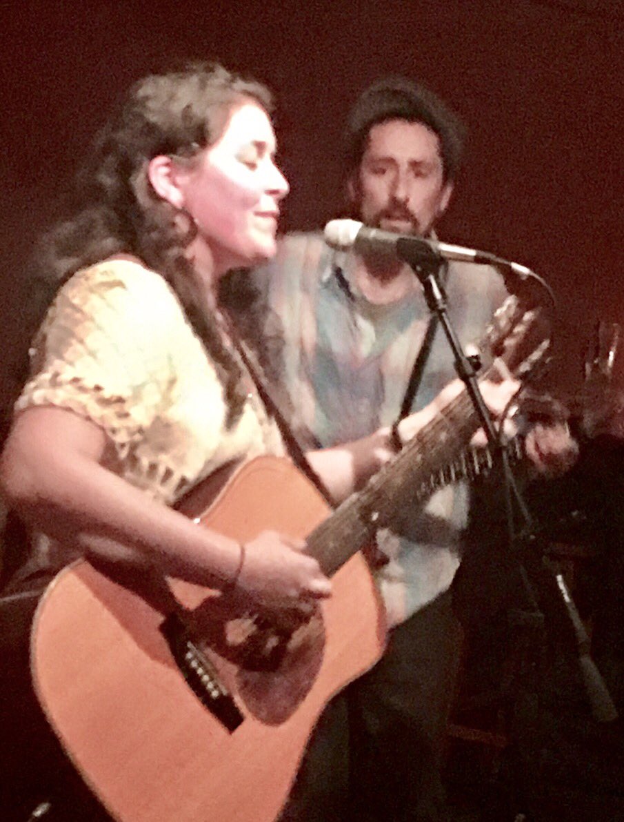 Episode 33: Kate &amp; Matt @suitcasejunket Lorenz
soundcloud.com/15minutesjamie…