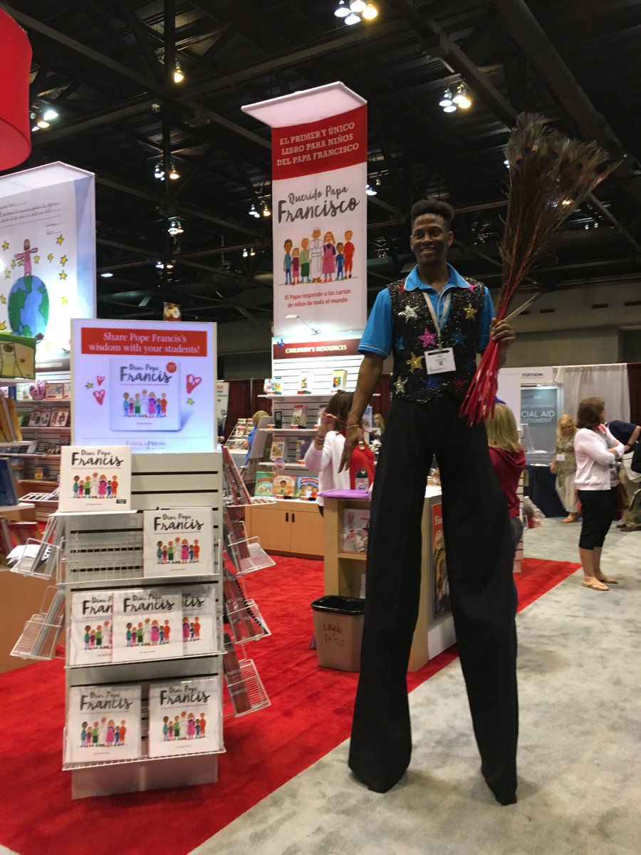 loyolapress on twitter a very tall man visited the loyola press booth at ncea17 how have you had fun with or near dearpopefrancis in the classroom