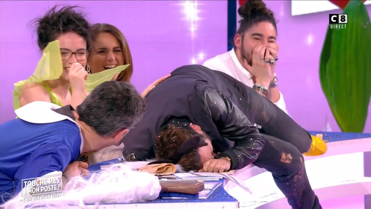 TBT9_W9's tweet photo. Mais @jmmaireofficiel 😂😂 #TPMP https://t.co/rLnApDV52h