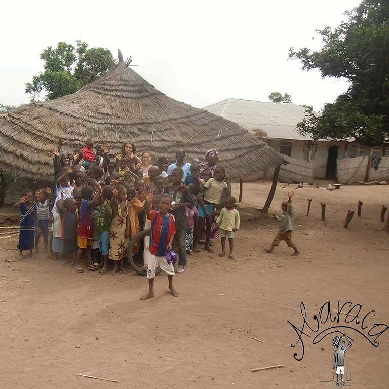 Abaraca_GBissau's tweet photo. Visita a Agra y agradecimiento de sus habitantes por el apoyo recibido de Abaraca.  #arregloescuela #proyecto2017 https://t.co/VJ9vN27oVt