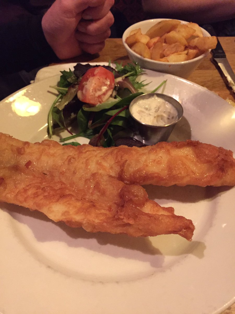 Local fish #sustainability <a href="/RosatosMoville/">Eddie Harkin</a> well worth a visit #can'twaittogoback tasty food 😋